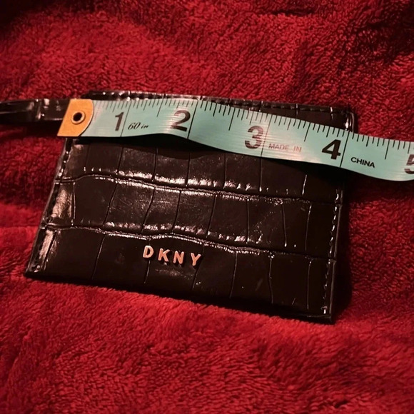DKNY Black Croc Gramacey Card Holder - Picture 7 of 9
